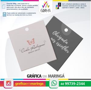 Mini-Tags para Roupas 4x1 cor Couchê 250g 4 x 5 cm 4x1 Verniz UV Total Furo 3mm ou 5mm 